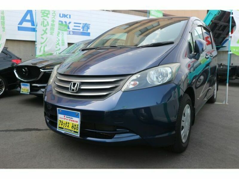 HONDA　FREED