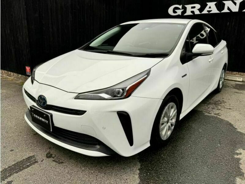 PRIUS-6