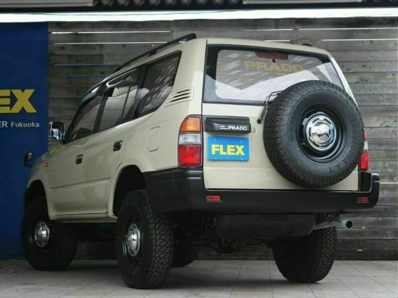 LAND CRUISER PRADO-7