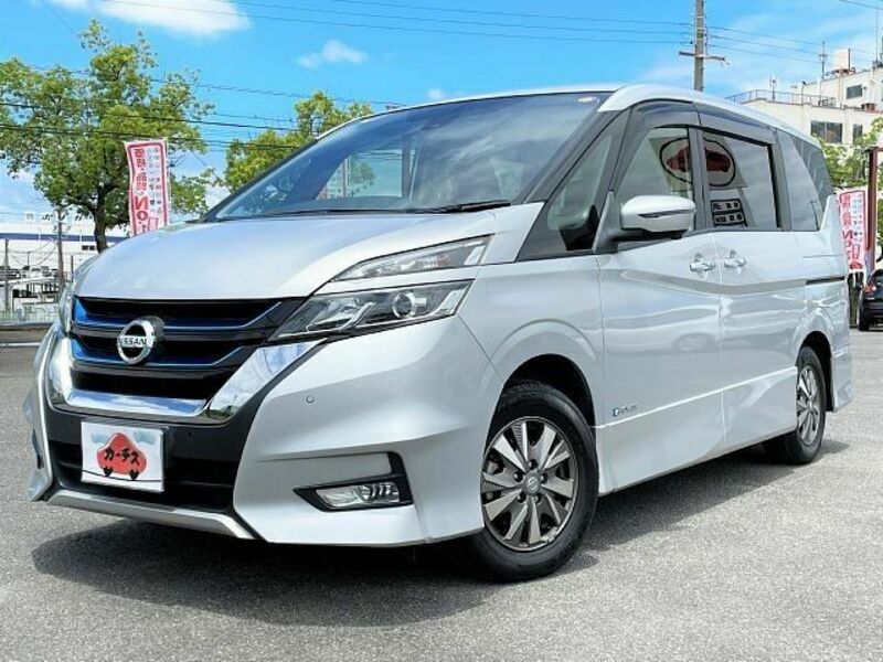 NISSAN　SERENA