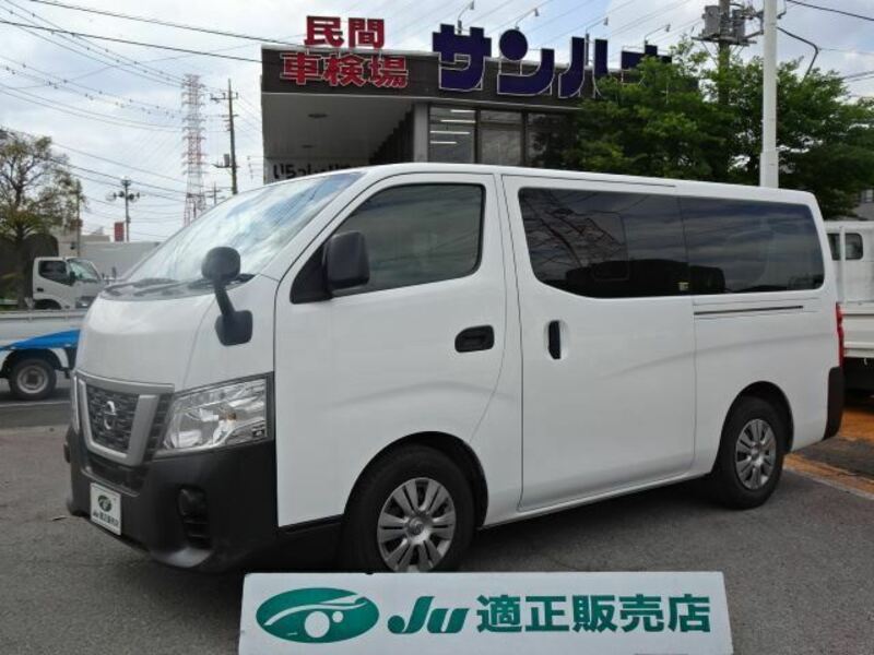 NISSAN　NV350 CARAVAN