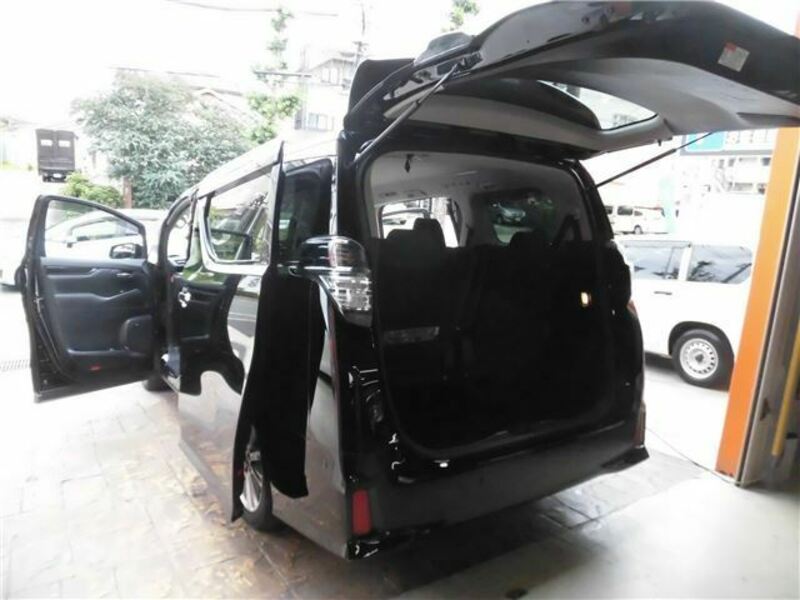 VELLFIRE-21