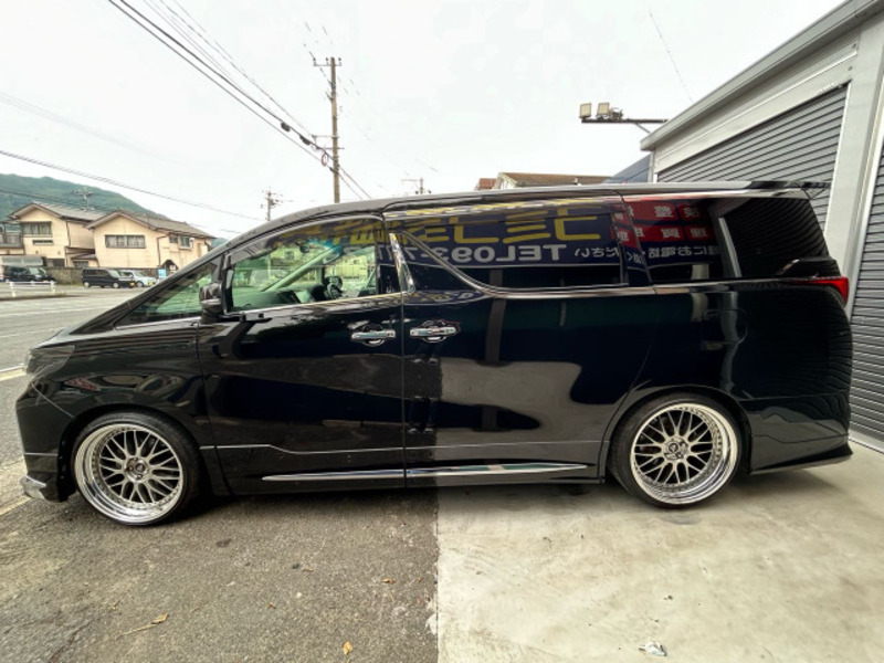 ALPHARD-7