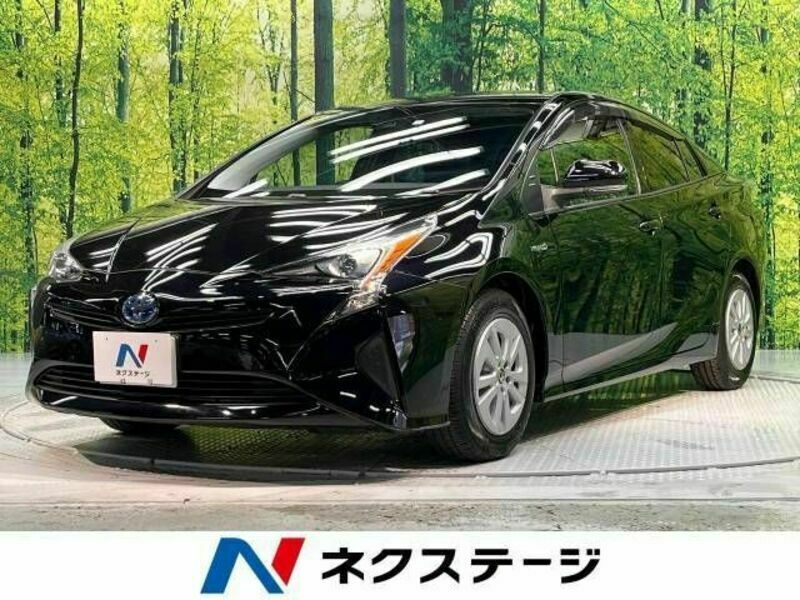 TOYOTA　PRIUS