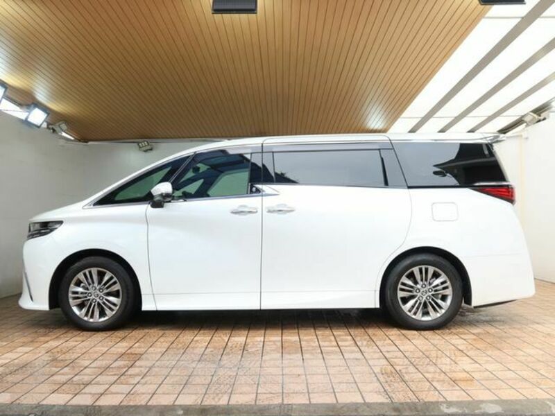 ALPHARD-8