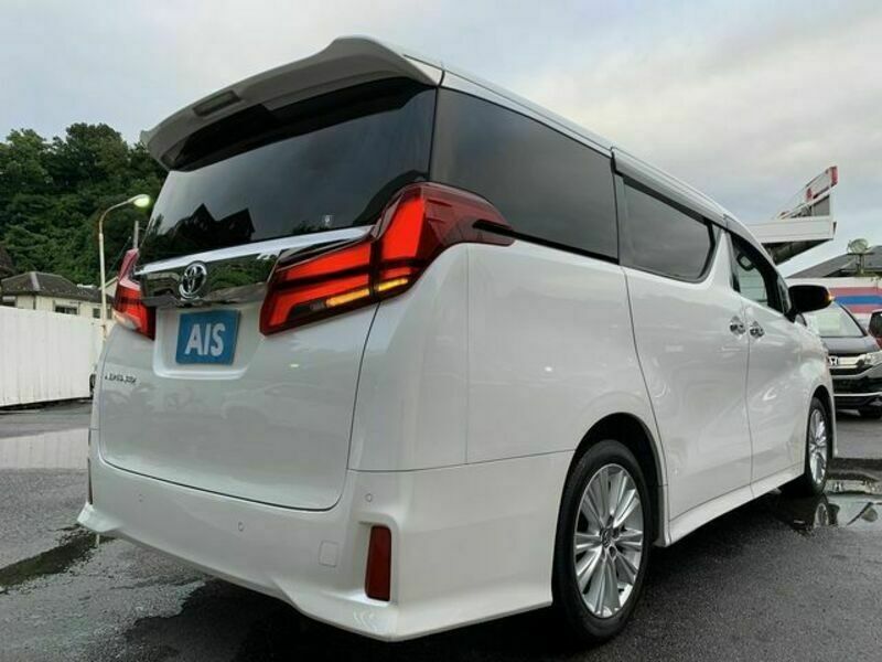 ALPHARD-1