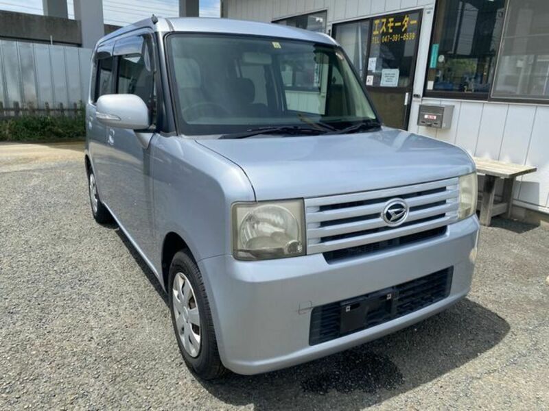 DAIHATSU　MOVE CONTE