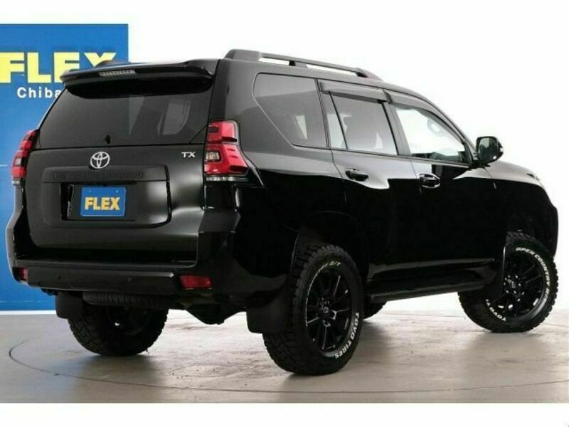 LAND CRUISER PRADO-3