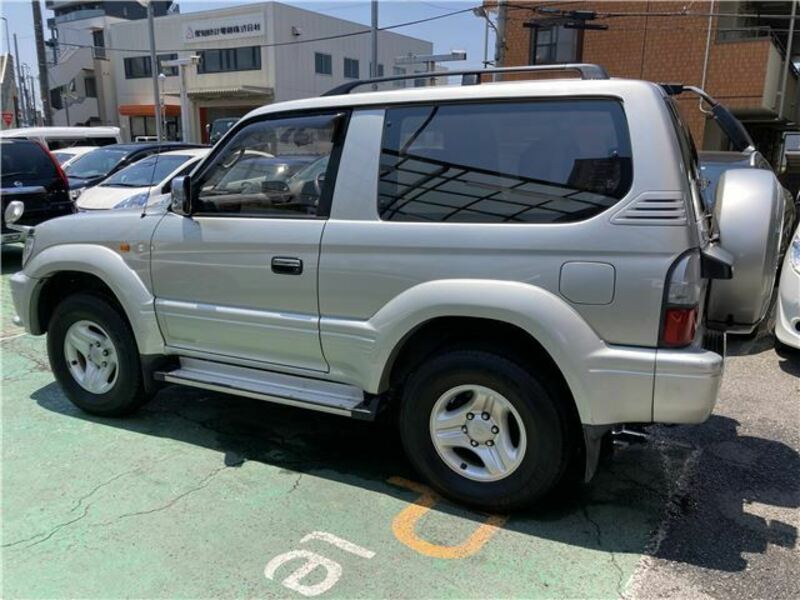 LAND CRUISER PRADO-3