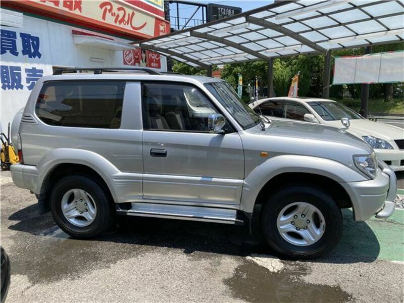 LAND CRUISER PRADO-7