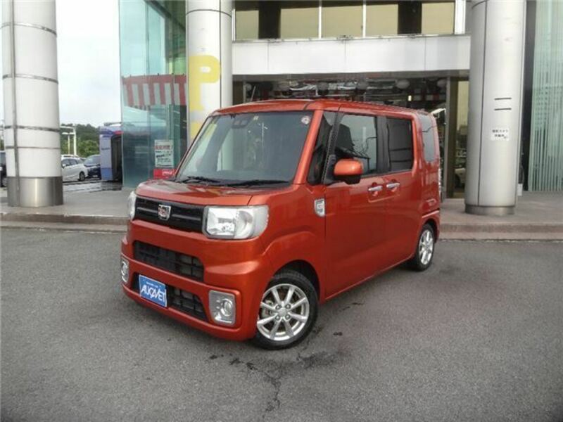 DAIHATSU　WAKE