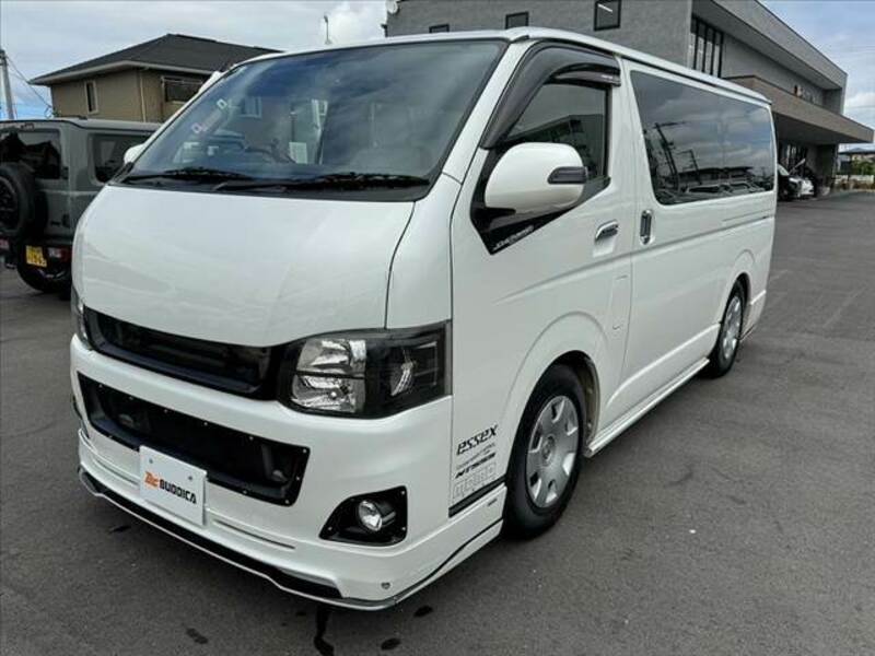 HIACE VAN-8