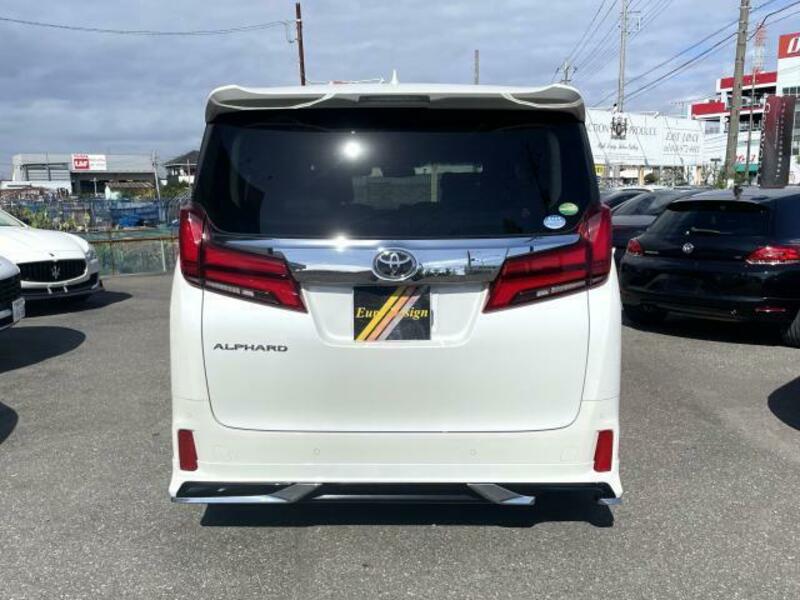 ALPHARD-1