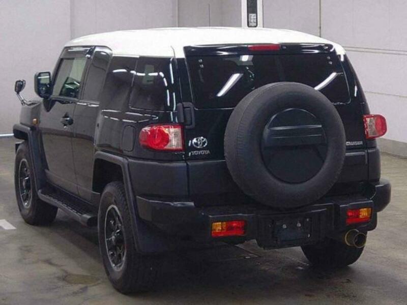 FJ CRUISER-1