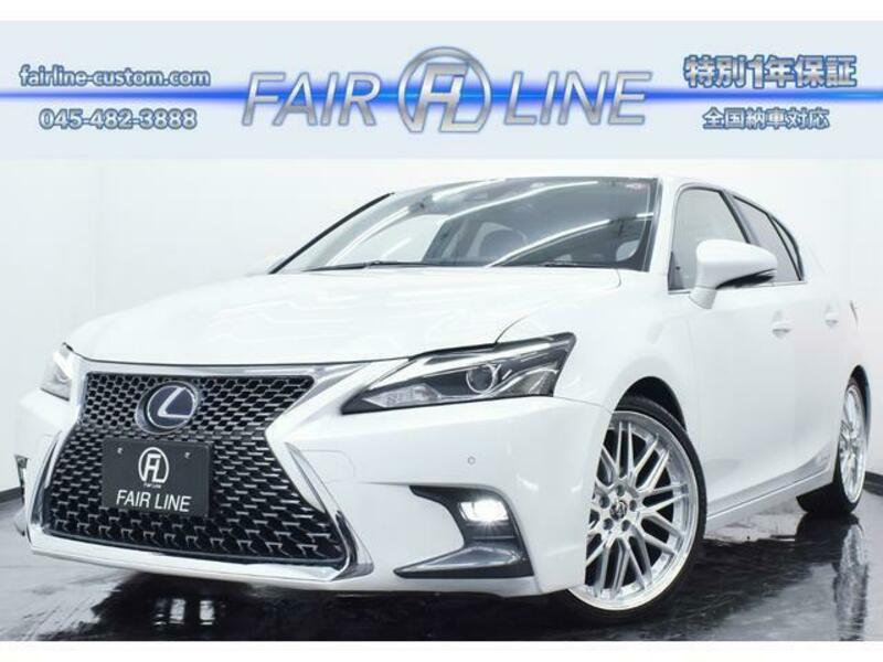 LEXUS　CT