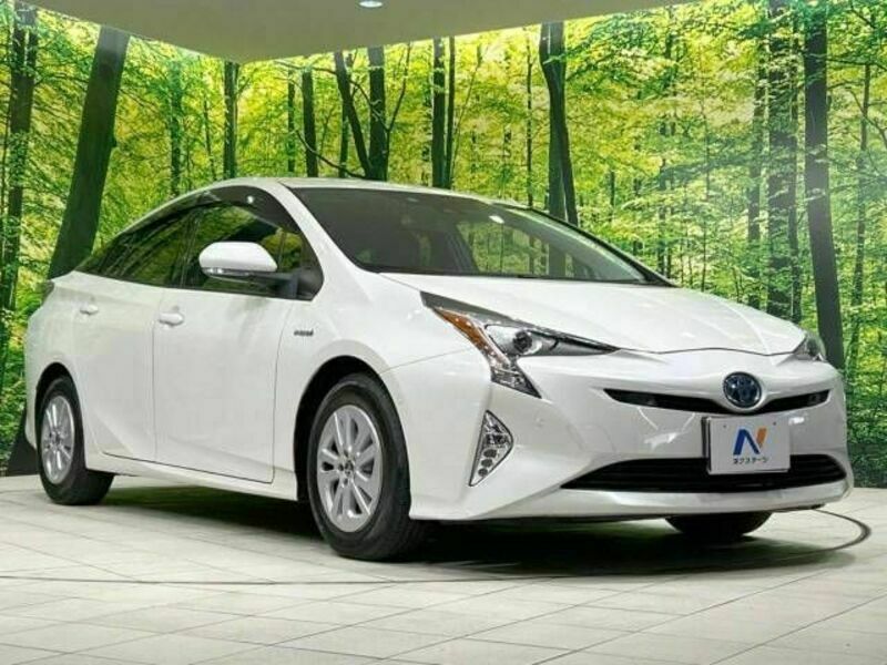 PRIUS-16