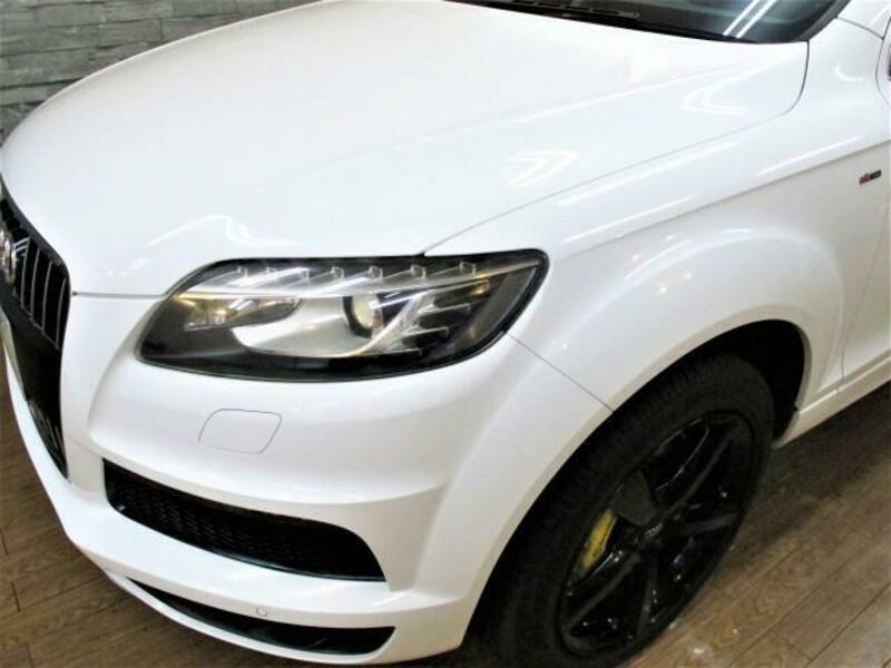 Q7