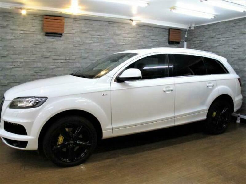 Q7