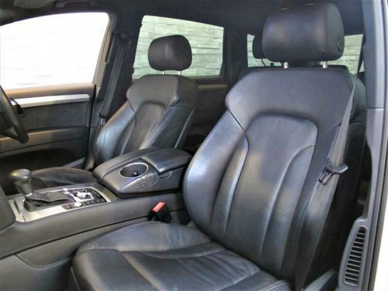 Q7