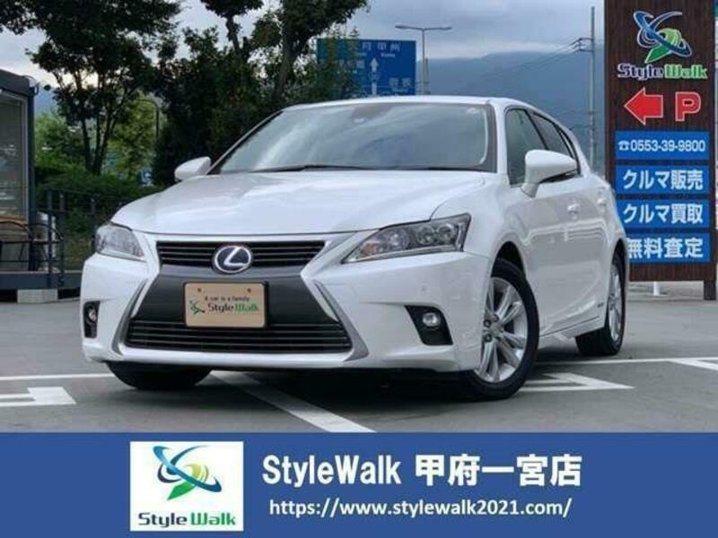 Used 2016 LEXUS CT DAA-ZWA10 | SBI Motor Japan