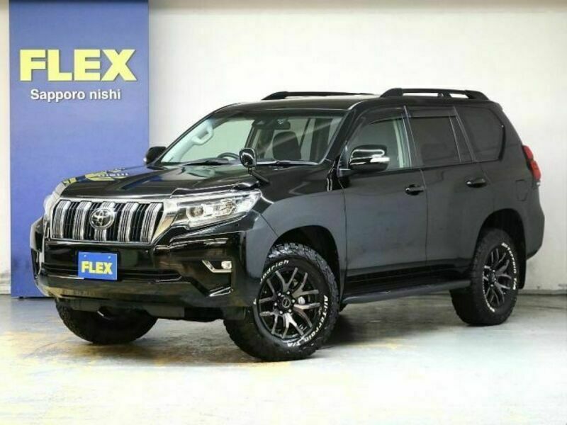 TOYOTA　LAND CRUISER PRADO