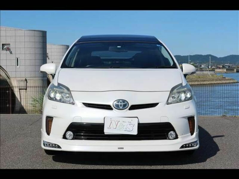 PRIUS-1