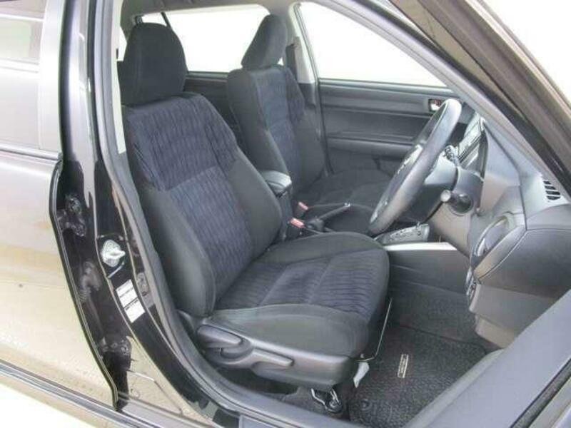 COROLLA FIELDER