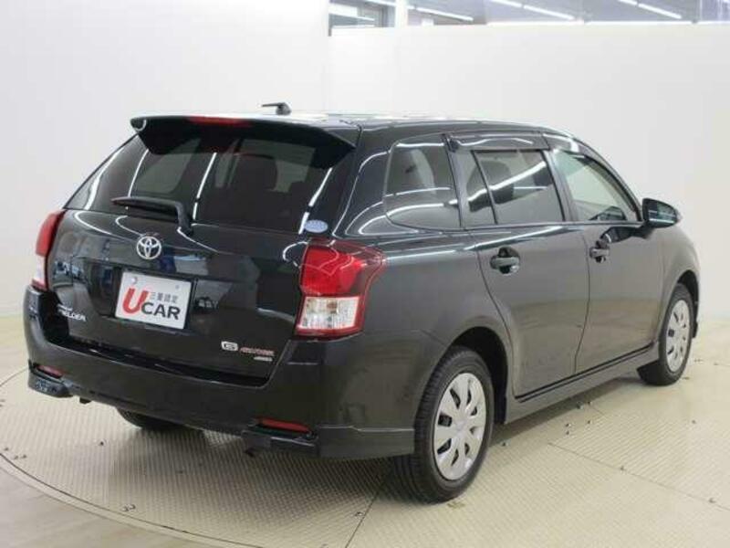 COROLLA FIELDER