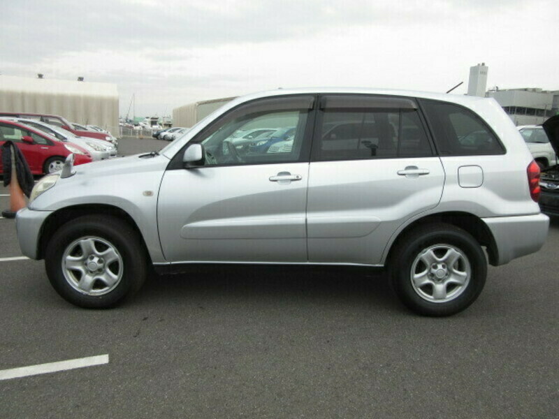 RAV4