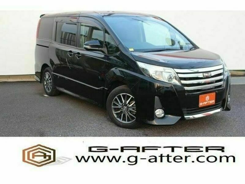 TOYOTA　NOAH