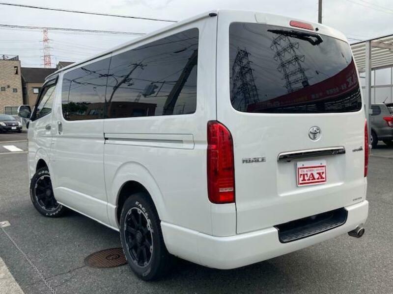 HIACE VAN-1