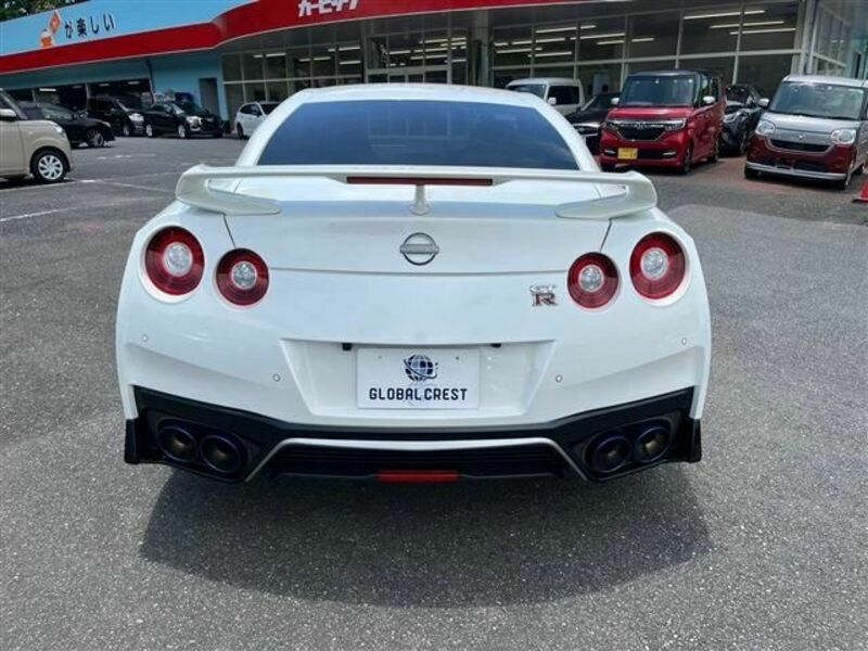 GT-R-9