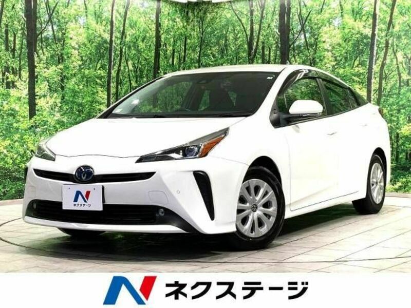 TOYOTA　PRIUS