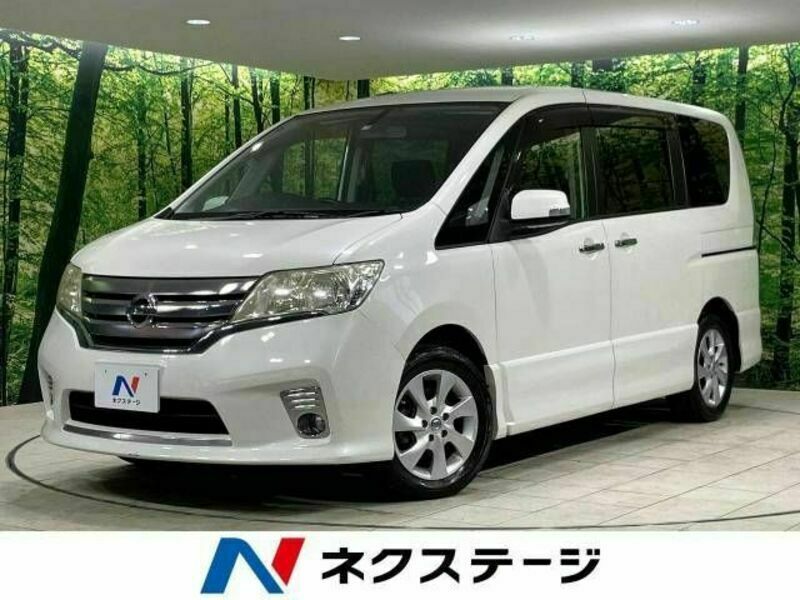 NISSAN　SERENA