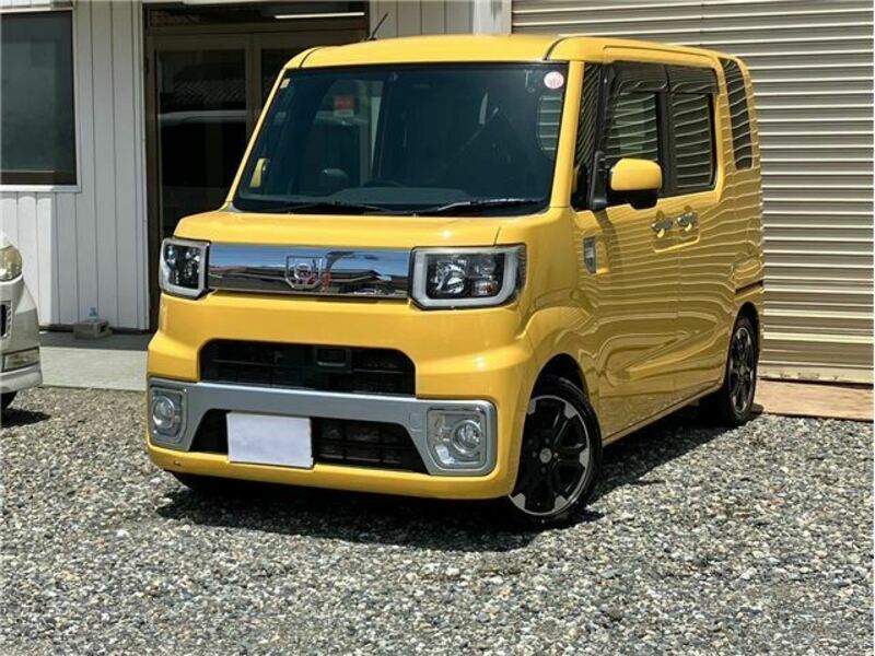 DAIHATSU　WAKE