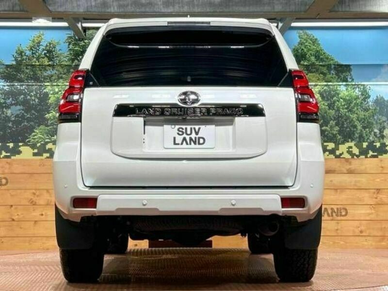 LAND CRUISER PRADO-15