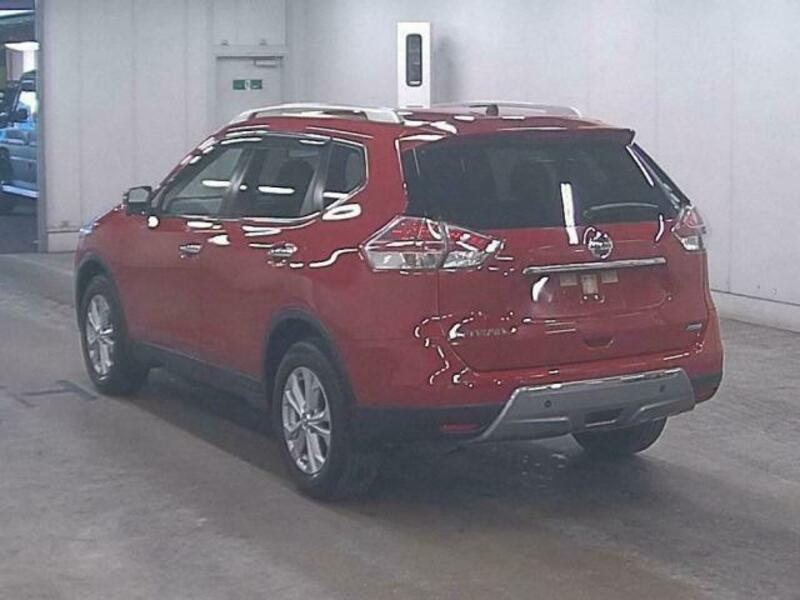 X-TRAIL-3