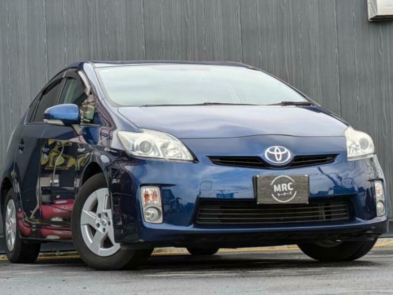 PRIUS-3