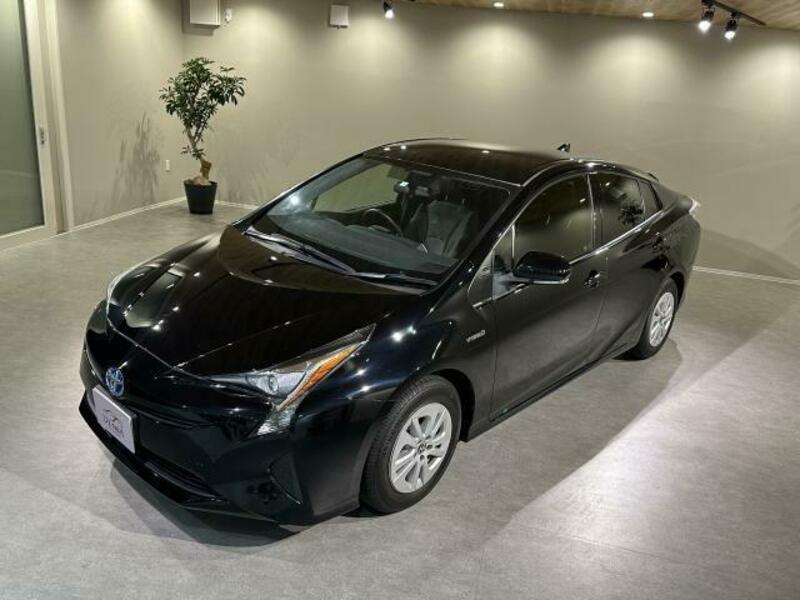 PRIUS-12