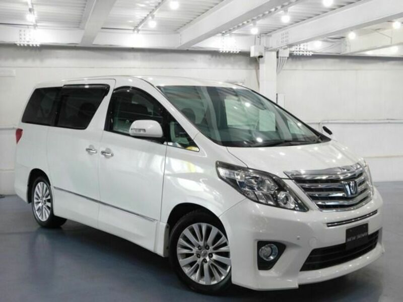 TOYOTA　ALPHARD