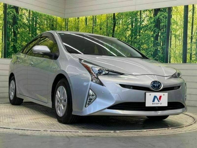 PRIUS-16