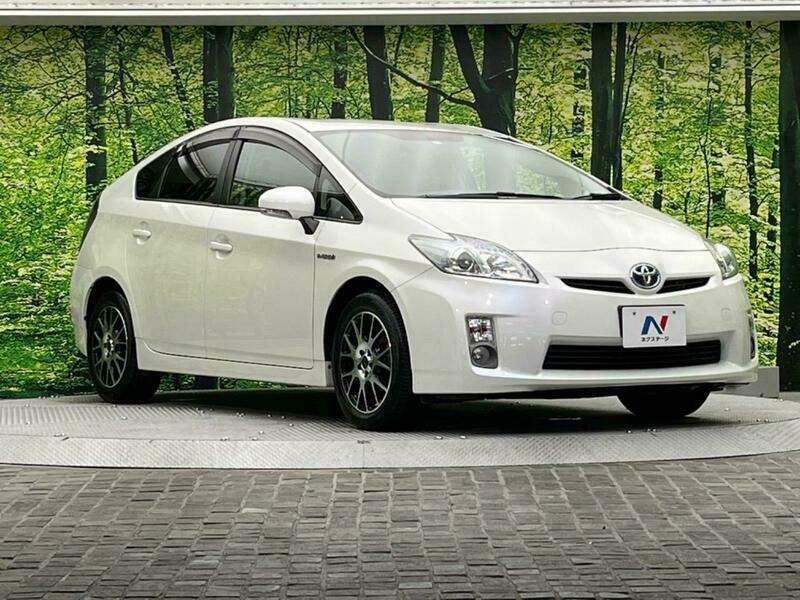 PRIUS-17