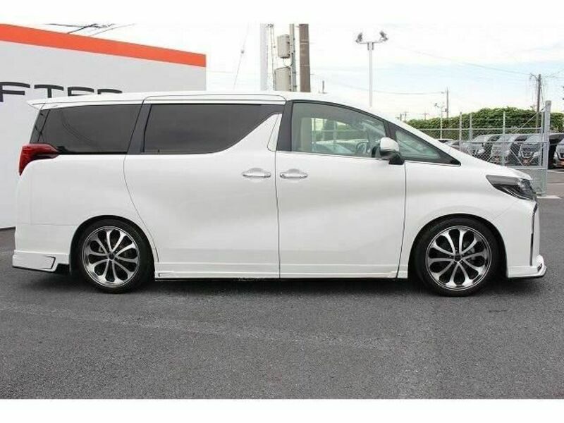 ALPHARD-7