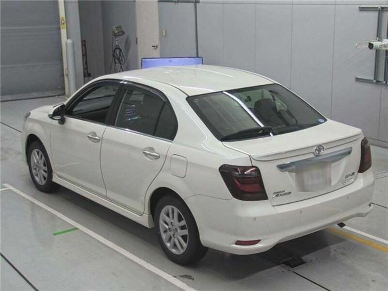 COROLLA AXIO-5