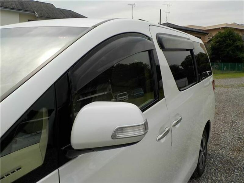 ALPHARD-44