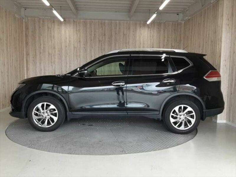 X-TRAIL-7