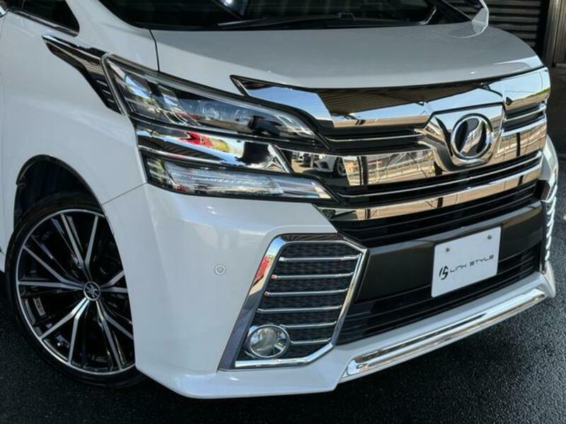 VELLFIRE-11