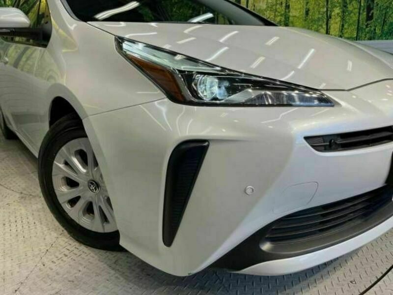 PRIUS-12