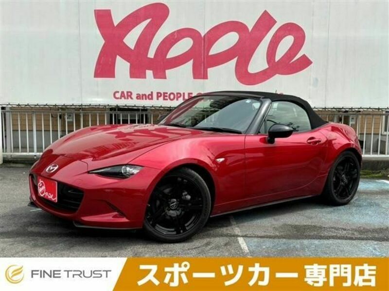 MAZDA　ROADSTER