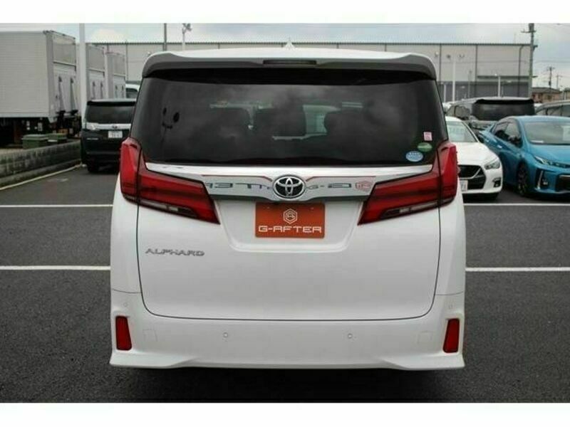 ALPHARD-9